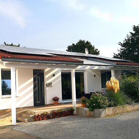 Auszeit Erfurt - Stilvoller Bungalow Mit Parkplatz - Zentrumsnah Zewnętrze zdjęcie