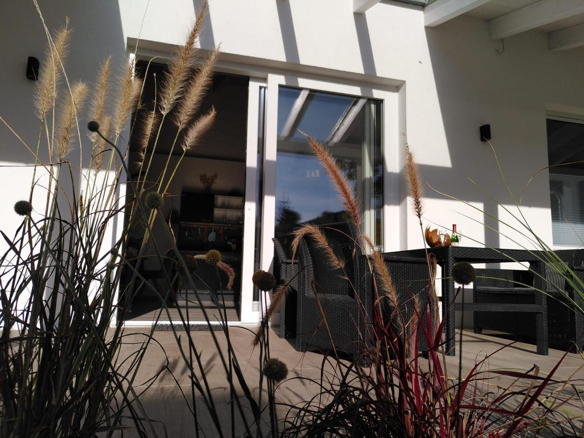 Auszeit Erfurt - Stilvoller Bungalow Mit Parkplatz - Zentrumsnah Zewnętrze zdjęcie